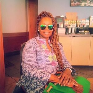 Meet your Posher, Lakeesha